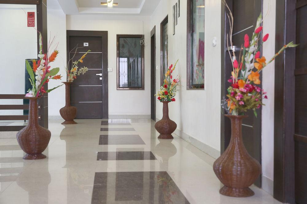 Oyo Rooms Railway Station Abu Road Ngoại thất bức ảnh